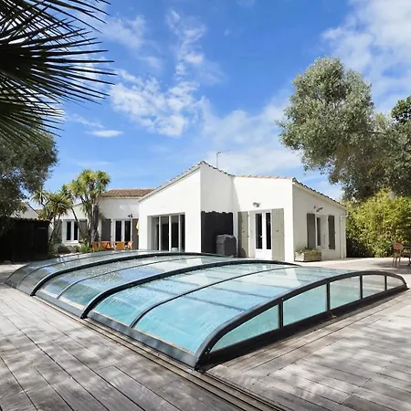 La Passerelle Grande Maison Avec Piscine Chauffee Holiday home