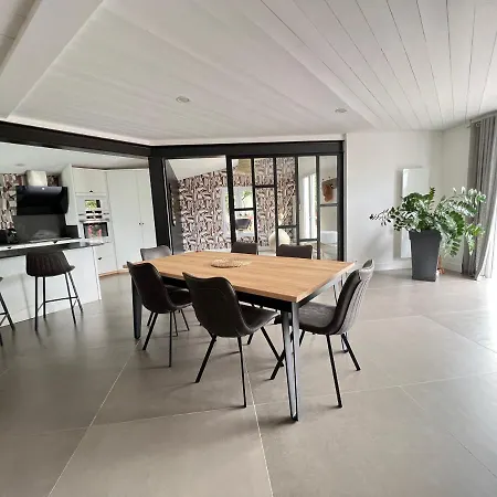 La Passerelle Grande Maison Avec Piscine Chauffee * Rivedoux-Plage