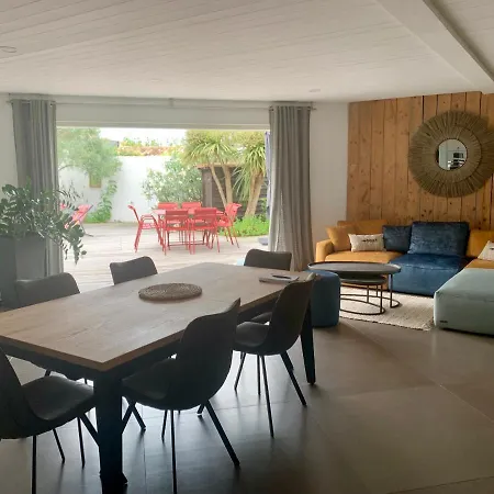 La Passerelle Grande Maison Avec Piscine Chauffee Feriehus Rivedoux-Plage