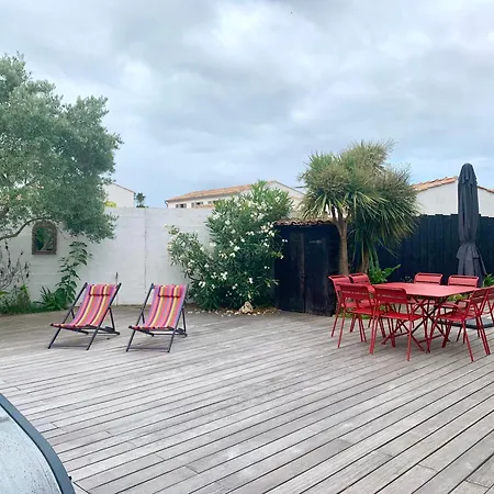 La Passerelle Grande Maison Avec Piscine Chauffee * Rivedoux-Plage